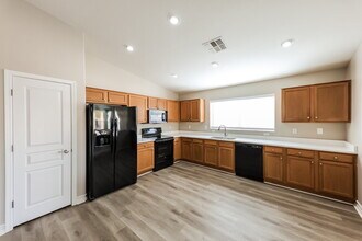 14258 W Corrine Dr in Surprise, AZ - Building Photo - Building Photo
