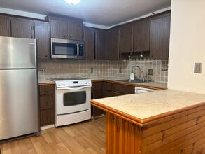 14b Mayberry Dr in Westborough, MA - Building Photo - Building Photo