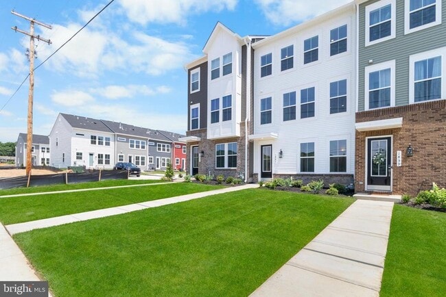 property at 1861 Shookstown Rd