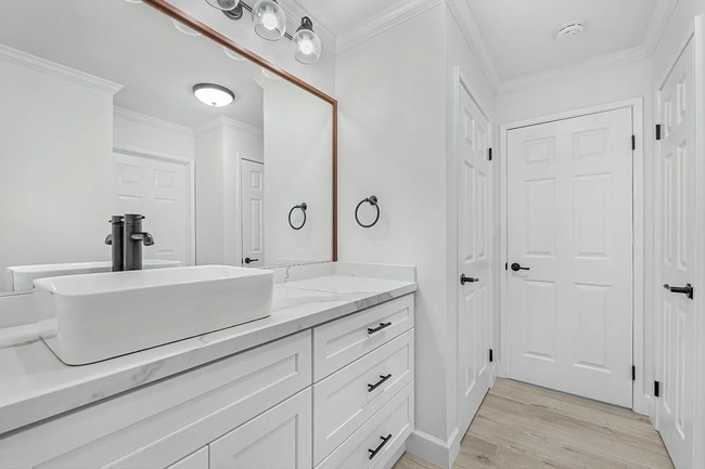 property at 1614 Hudson St