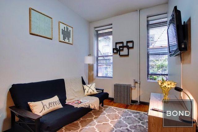 property at 112 E 7th St
