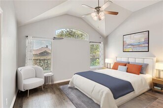 2596 Santa Barbara Loop in Round Rock, TX - Foto de edificio - Building Photo