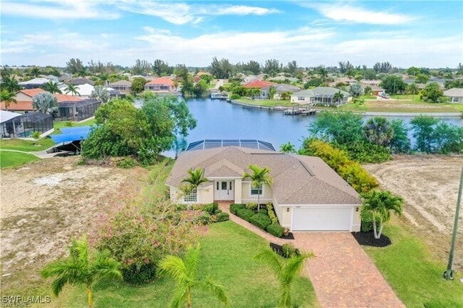 property at 1723 SW 31st Ln