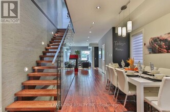 11 Garnet Ave in Toronto, ON - Building Photo - Building Photo