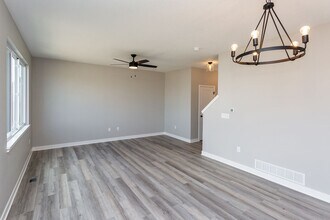 1401 NE Savana Dr in Grimes, IA - Building Photo - Building Photo