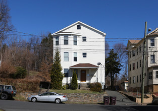 95 Lyman St in New Britain, CT - Building Photo - Building Photo