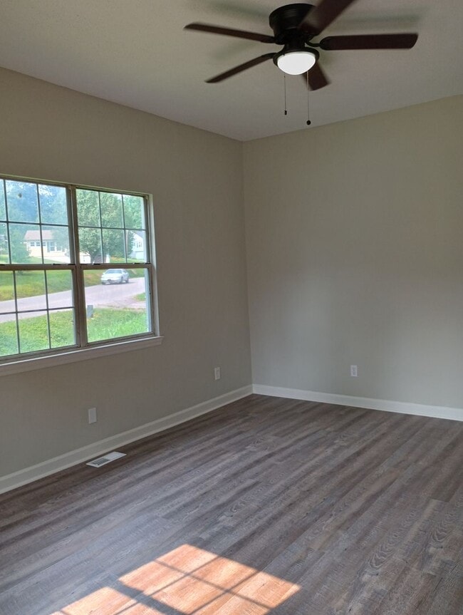 900 Carline Rd in Rossville, GA - Building Photo - Building Photo