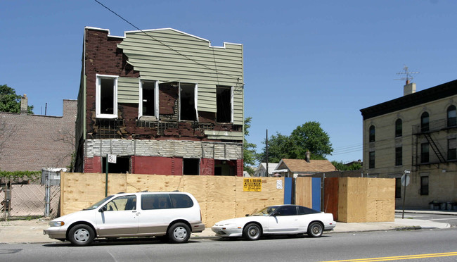 2289-91-95  Pitkin Ave -3 Houses side by side