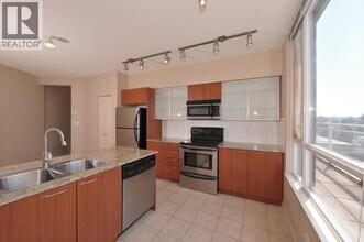 4028 Knight St in Vancouver, BC - Building Photo - Building Photo