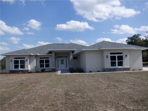 1385 E Triple Crown Loop in Hernando, FL - Building Photo - Building Photo