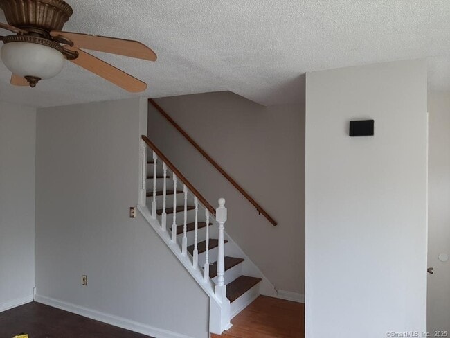 107 Robin St in Bridgeport, CT - Building Photo - Building Photo