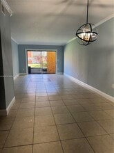 3710 NW 21st St in Lauderdale Lakes, FL - Building Photo - Building Photo