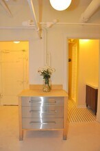 2550 Pillsbury Ave in Minneapolis, MN - Building Photo - Building Photo