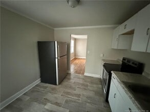 120 Northwest Ave in Fayetteville, NC - Building Photo - Building Photo