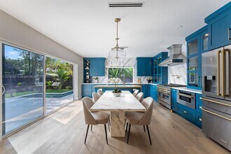 720 N Shore Dr in Miami Beach, FL - Building Photo - Building Photo