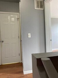 1020 N Rosedale St photo'