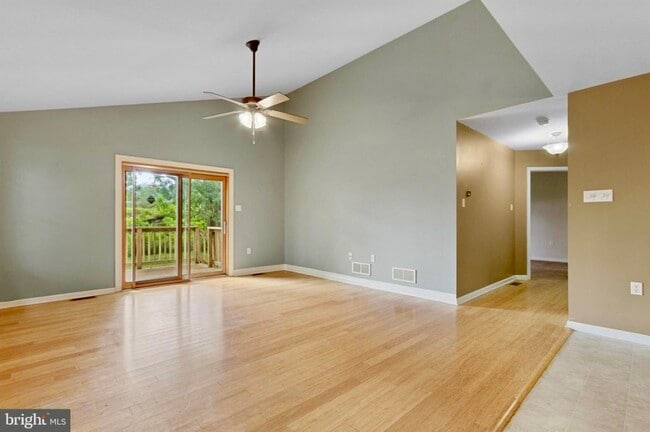 115 Muhlenberg Ave in Hershey, PA - Building Photo - Building Photo