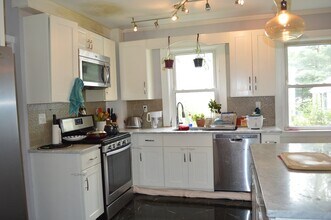 35 Oliver St in Framingham, MA - Building Photo - Building Photo