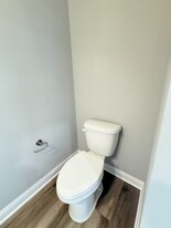 3920 Dunbar Ave, Unit 1-1033 in New Albany, IN - Building Photo