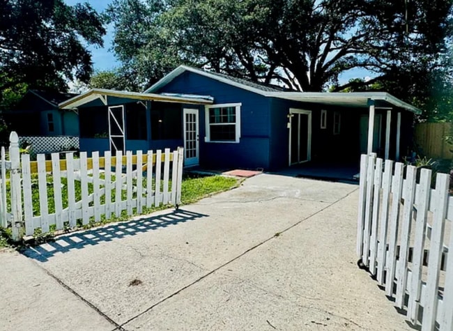 property at 711 E 129th Ave
