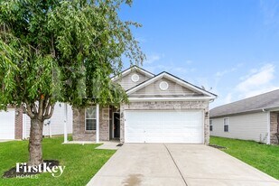 5523 Dollar Run Ln in Indianapolis, IN - Building Photo