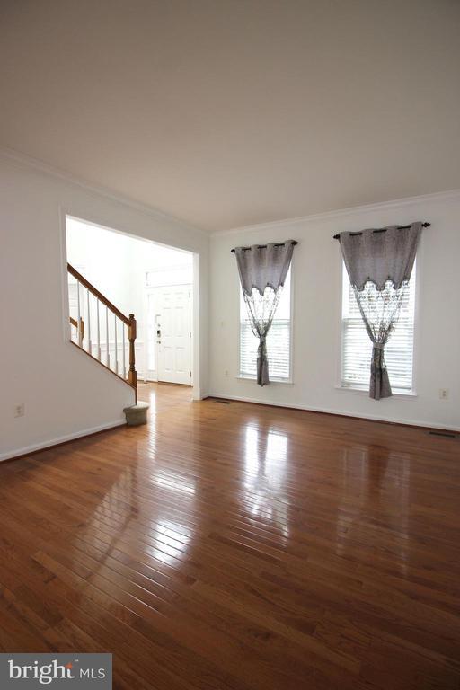 property at 9577 5th Pl
