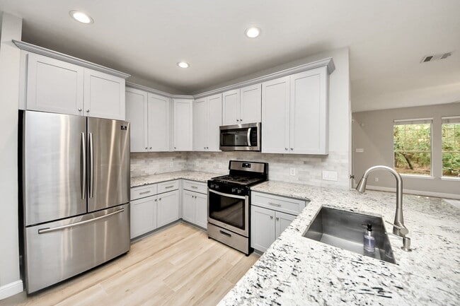 property at 66 Scarlet Woods Ct