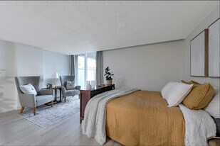 2500 S York St in Denver, CO - Building Photo