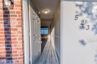 523 International Village Dr in Humble, TX - Building Photo