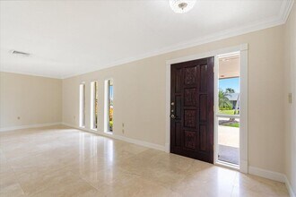 3261 SE Fairway W in Stuart, FL - Building Photo - Building Photo