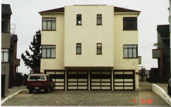 339-345 Wayne Ave in Oakland, CA - Building Photo - Building Photo