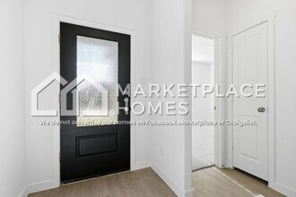 1220 Ponchartrain Dr in Dallas, TX - Building Photo - Building Photo