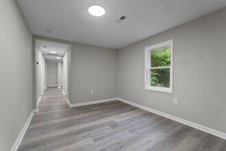 602 Ross Rd in Lillington, NC - Building Photo - Building Photo