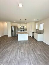 6030 Willutuck Dr in Boiling Springs, SC - Building Photo - Building Photo