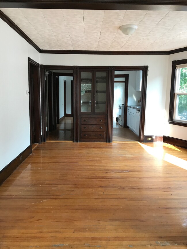 19 William St, Unit 2