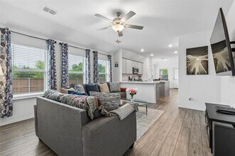 4001 Fairmont Ln in Forney, TX - Building Photo - Building Photo