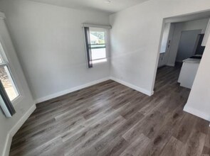 13542 Hamlin St in Van Nuys, CA - Building Photo - Building Photo