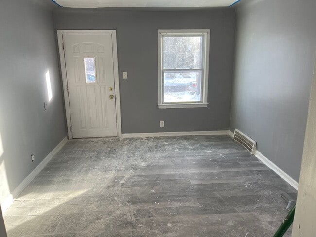 property at 14157 Birwood St