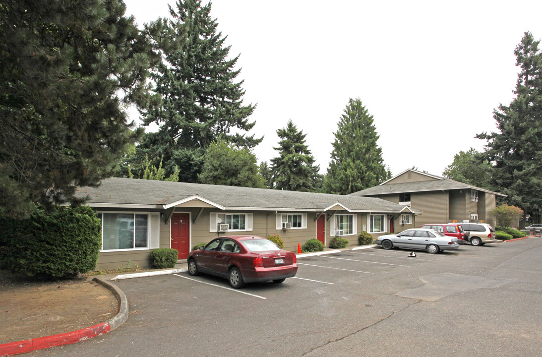 Jennifer Anne Apartments in Portland, OR - Building Photo