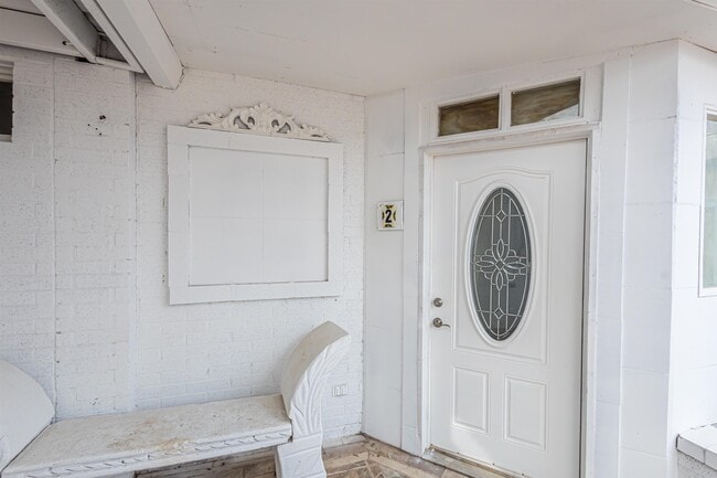 1420 Corpus Christi St in Laredo, TX - Building Photo - Building Photo