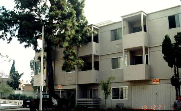 1762 Tamarind Ave in Los Angeles, CA - Building Photo - Building Photo