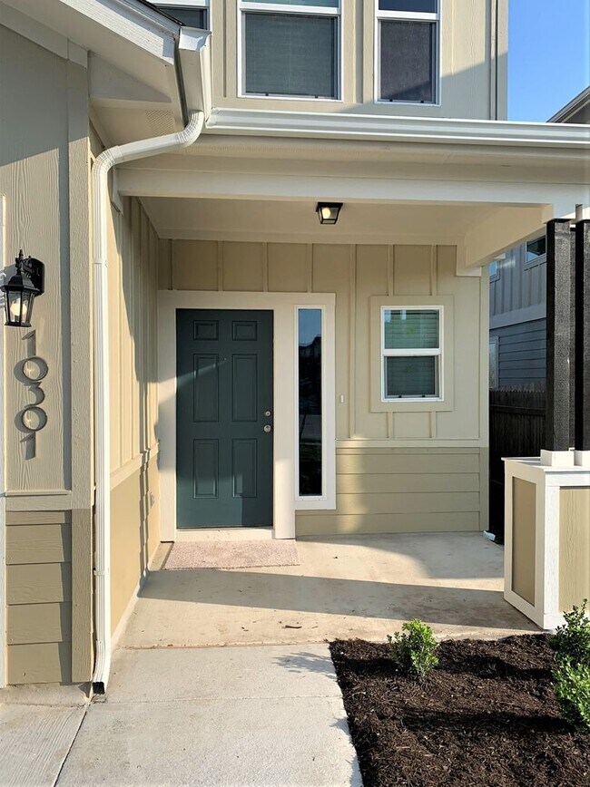 10301 Sentinel Dr in Austin, TX - Building Photo - Building Photo