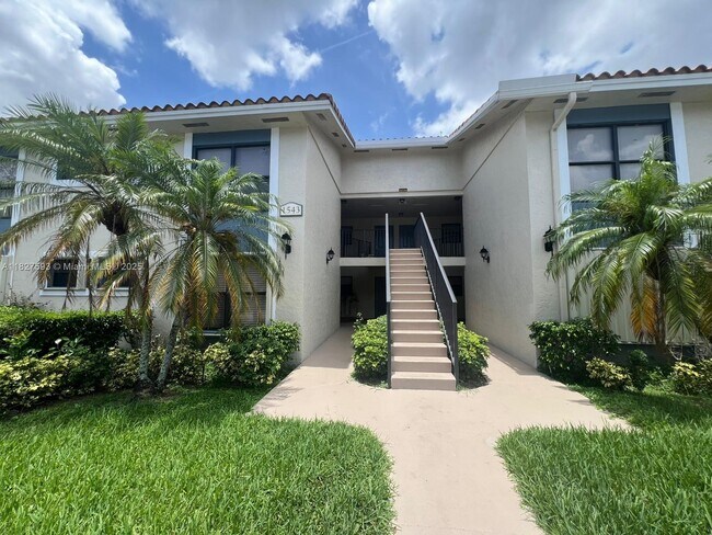 property at 1543 Lake Crystal Dr