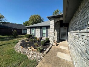 7814 Bob White Dr in Rowlett, TX - Building Photo - Building Photo