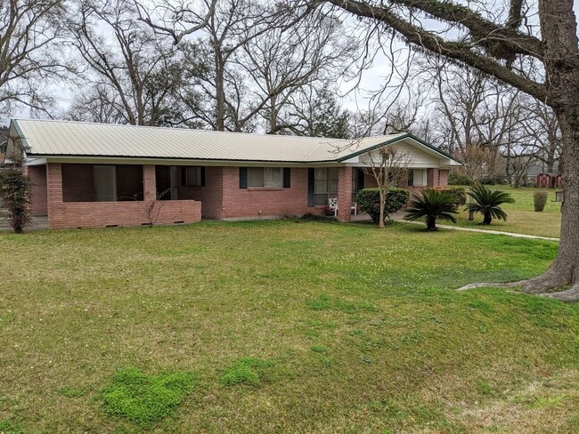 101 St Augustine Dr in Lafayette, LA - Foto de edificio - Building Photo