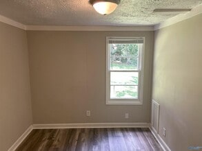 4003 Penny St SW in Huntsville, AL - Building Photo - Building Photo