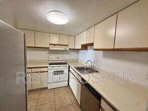 4267 S Semoran Blvd in Orlando, FL - Building Photo - Building Photo