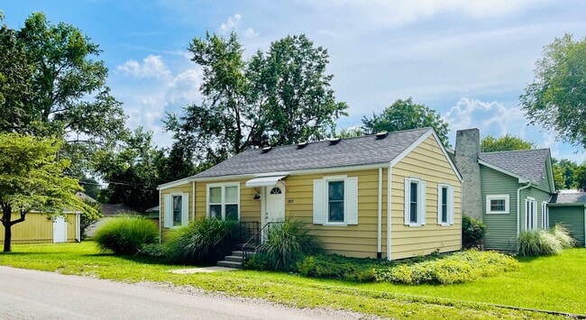 2835 Harrison Ave in Terre Haute, IN - Building Photo - Building Photo
