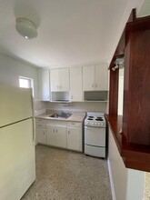 711 Gotham Ct-Unit -B in West Palm Beach, FL - Building Photo - Building Photo