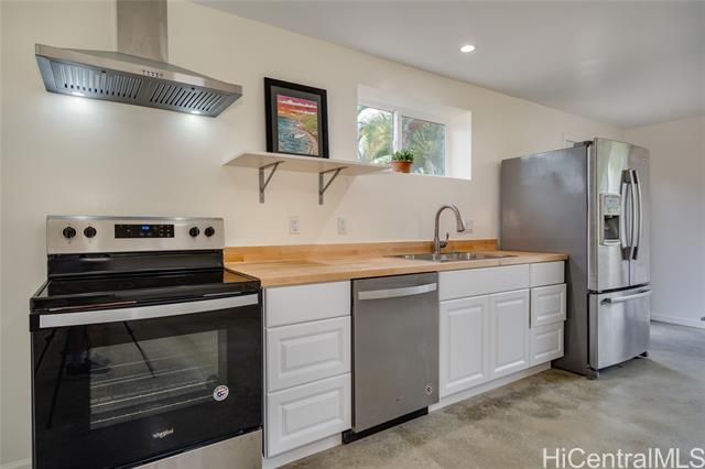 property at 59-745-745 Alapio Pl